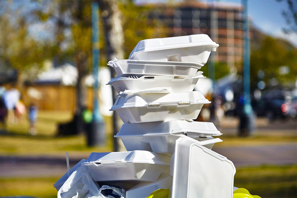 Illinois Bill Banning Single-Use Polystyrene Foam Containers Moves Forward